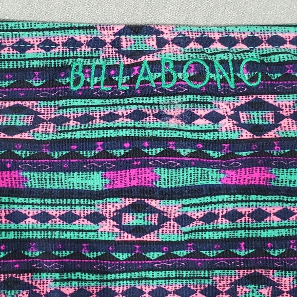 NWOT- BILLABONG CLASSIC BIKINI BOTTOM- SMALL - Picture 4 of 7